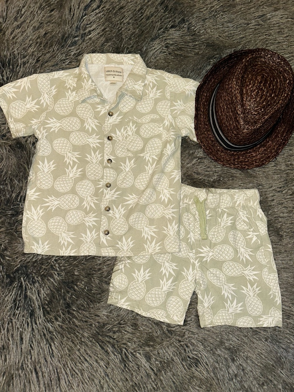 Stitch & Stone Linen Pineapple Sage Green w/Fedora, boys size 6